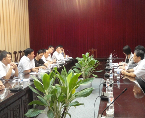 đề xuất với Bộ trưởng Đinh La Thăng lấy tên cầu Nhật Tân là cầu hữu nghị Việt - Nhật.